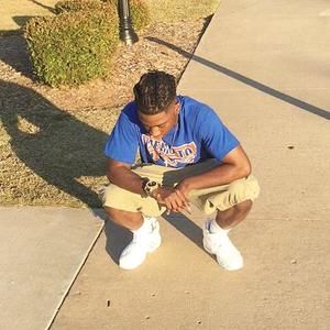 Meet your Posher, Bruce